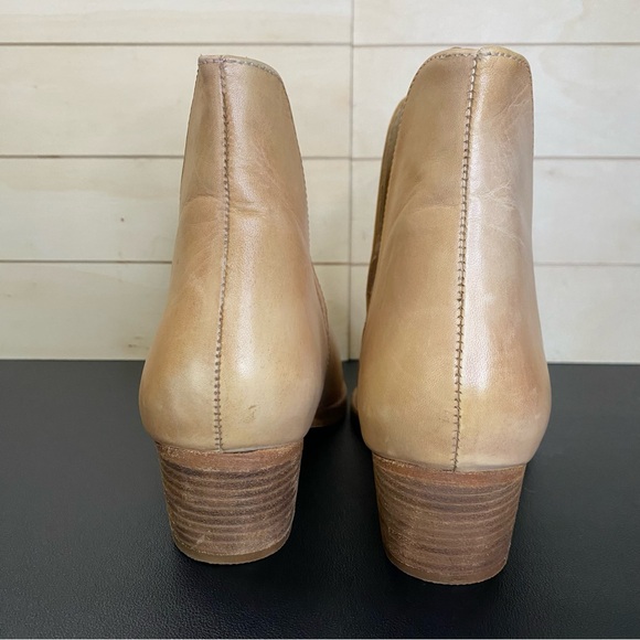 Free People Charm Double V Ankle Boots Women's Size 6.5 Shoes Tan Leather EU37 - Picture 6 of 10